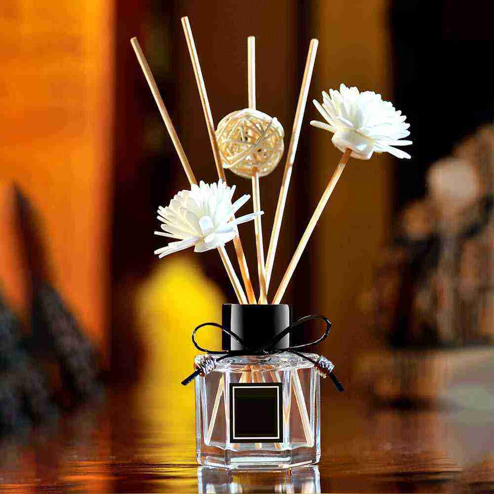 Diffuseur de parfum de roseaux en rotin de fleurs créatives