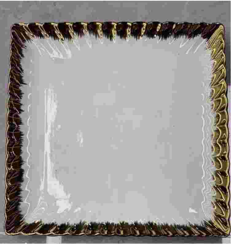 Assiette en céramique carrée avec bord doré (10 Pouces)